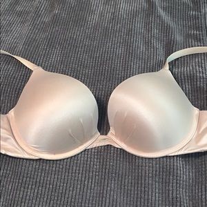 Victoria’s Secret Plunge Bra
